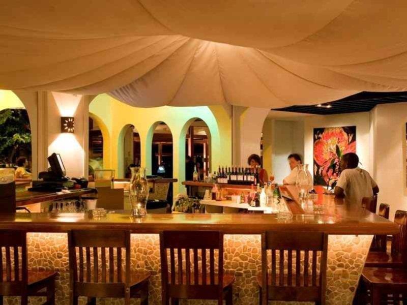 Holland House Beach Hotel Philipsburg  Ngoại thất bức ảnh