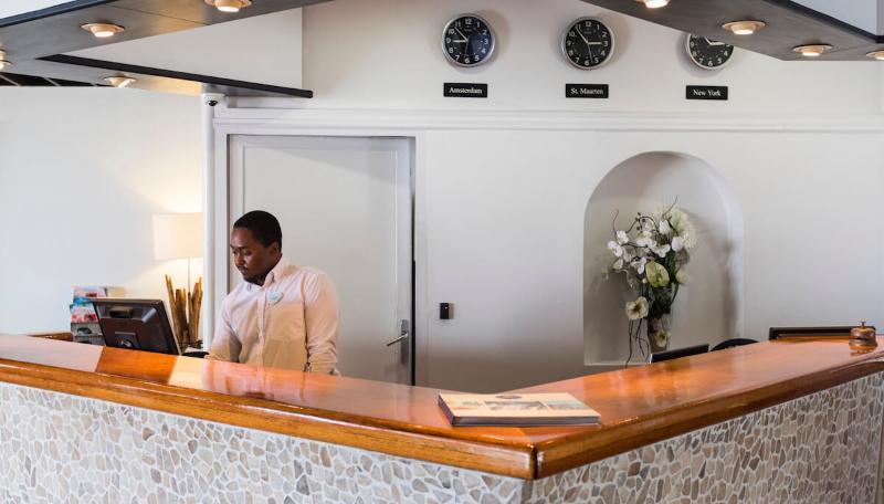 Holland House Beach Hotel Philipsburg  Ngoại thất bức ảnh